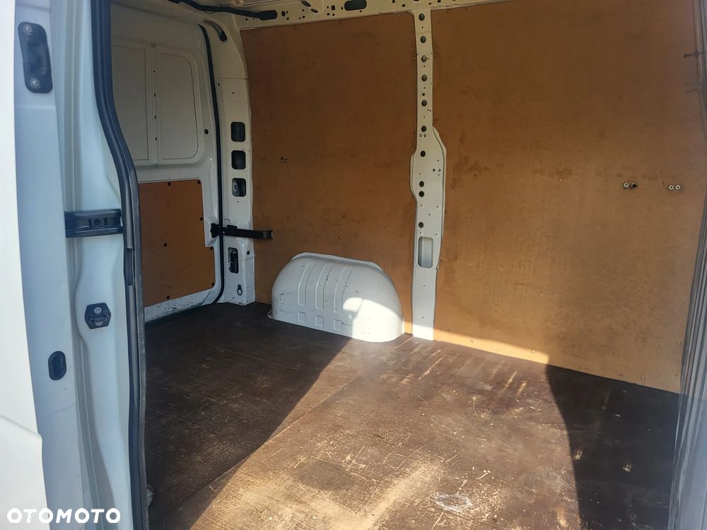 Renault Master - 24