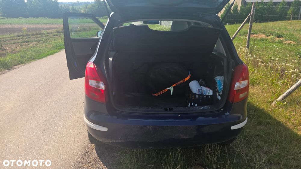 Skoda Fabia 1.4 16V Family - 14