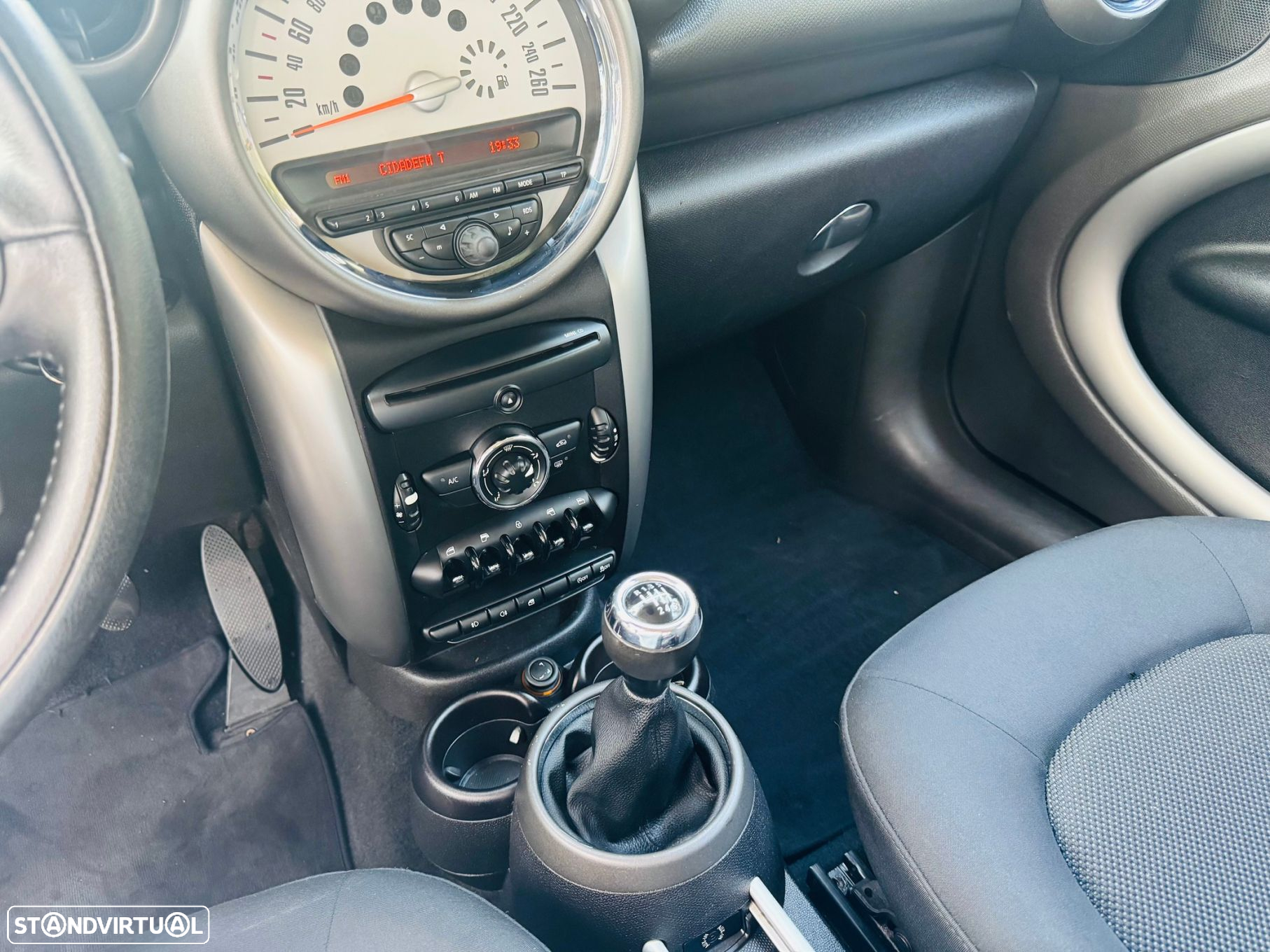 MINI Countryman Cooper D - 25