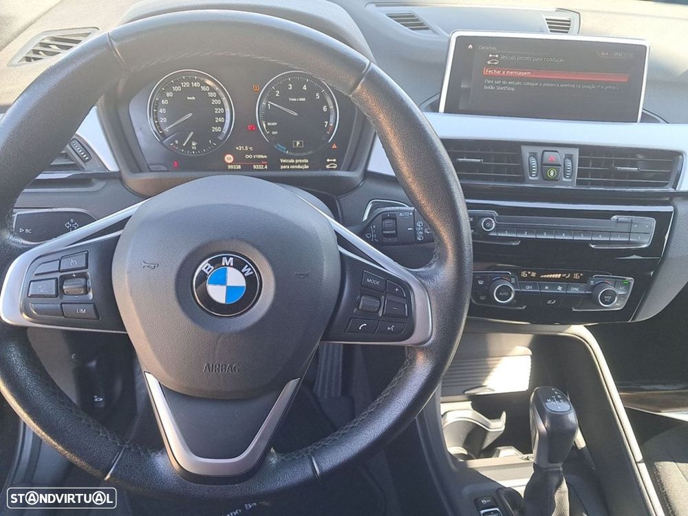 BMW X1 25 e xDrive Pack M - 13