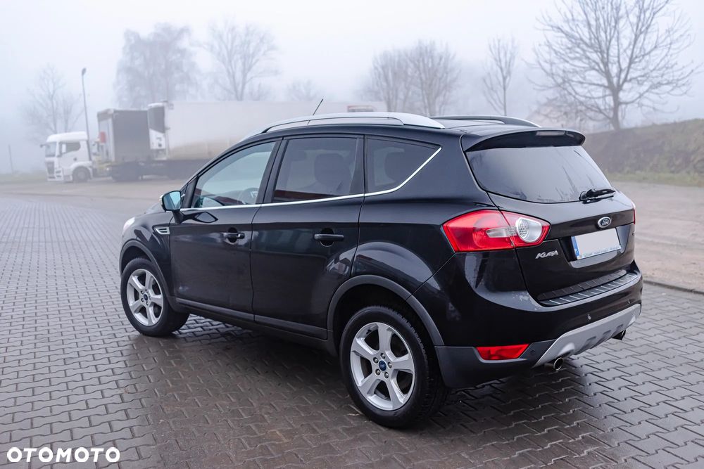 Ford Kuga 2.0 TDCi 4x4 Titanium - 8