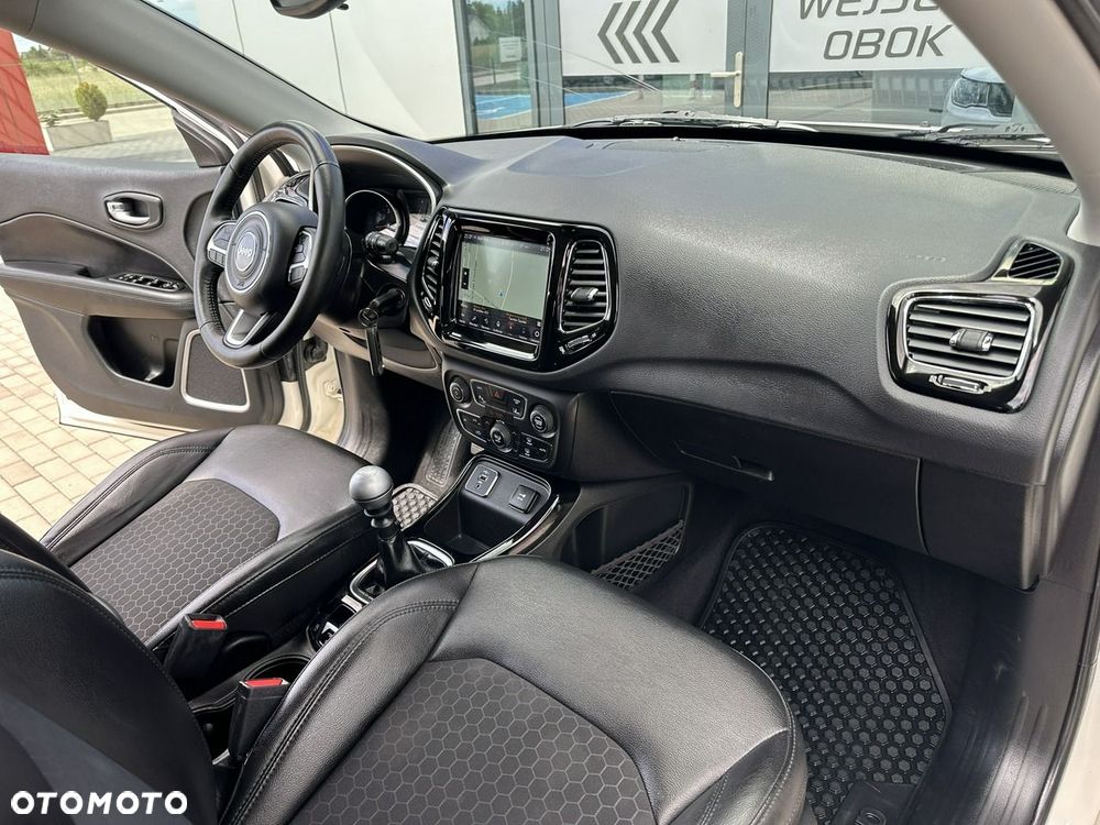 Jeep Compass 1.4 TMair Longitude FWD S&S - 18