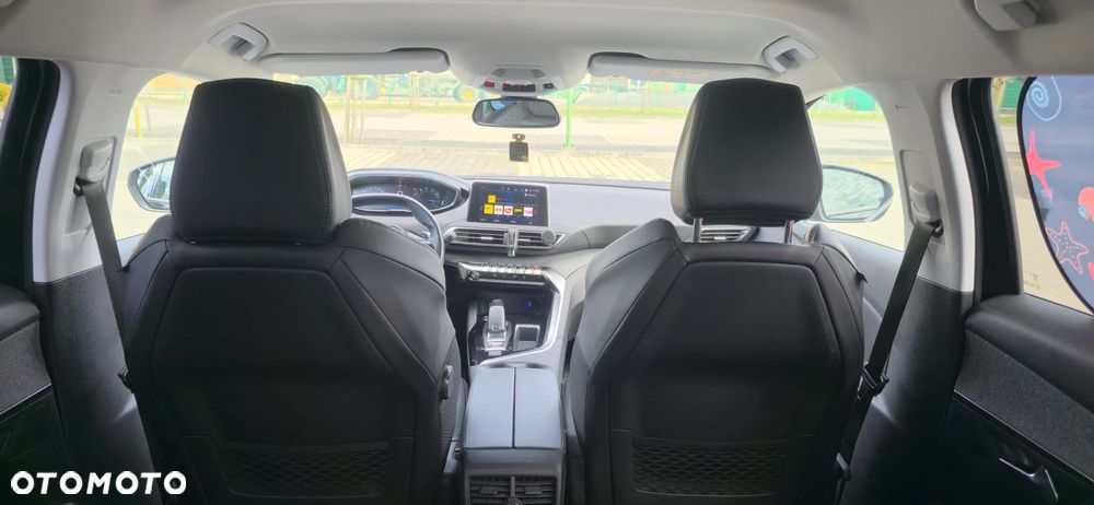 Peugeot 3008 PureTech 130 Stop & Start GPF EAT8 Allure - 11