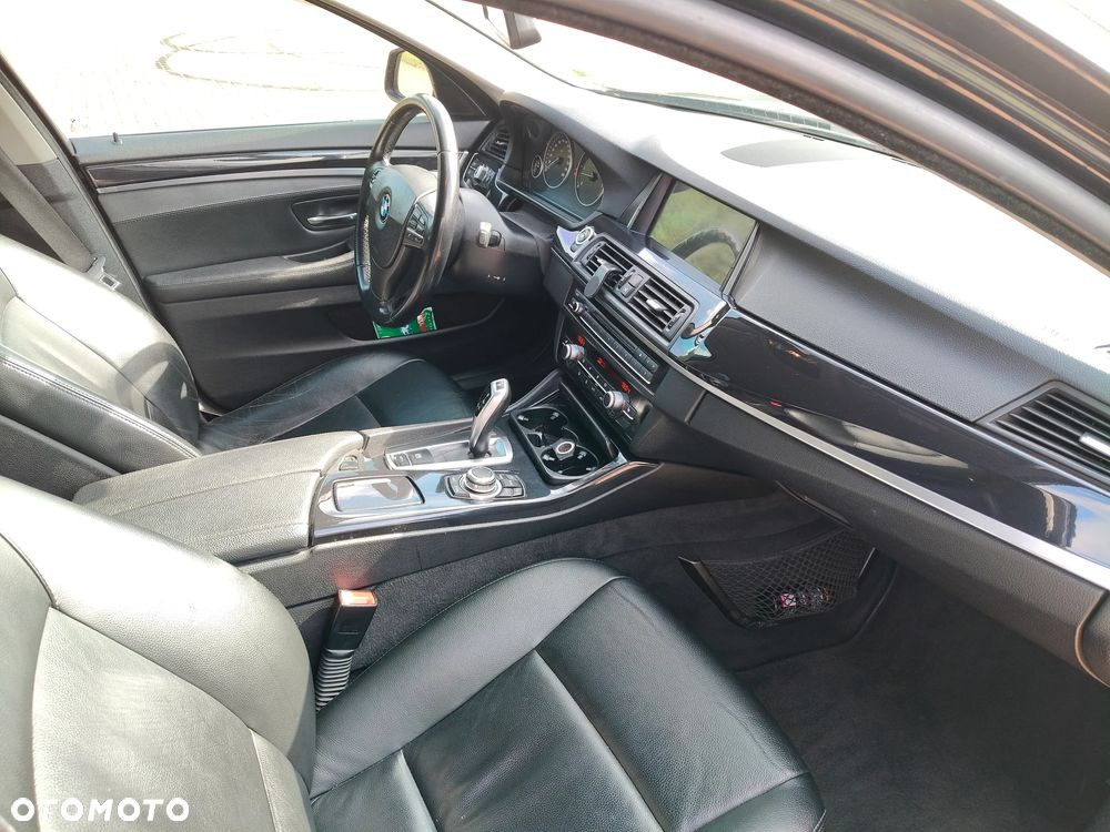 BMW Seria 5 - 13