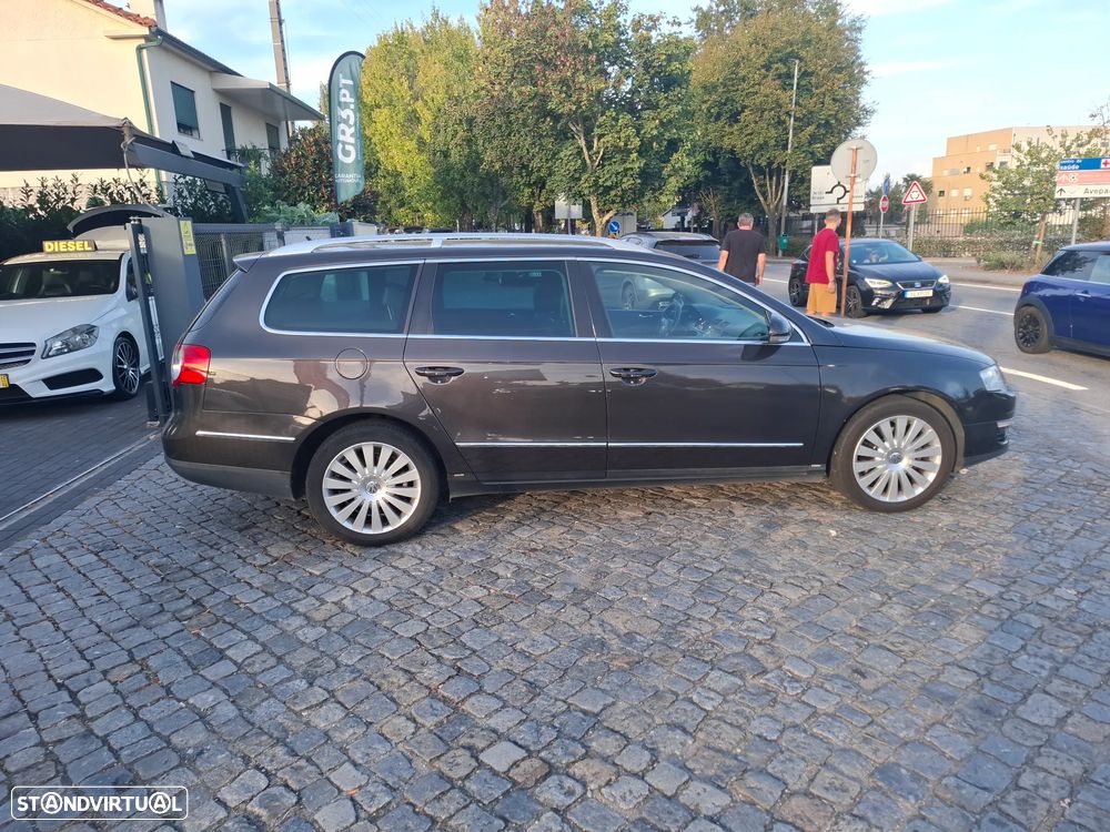 VW Passat Variant 2.0 TDi Highline - 14