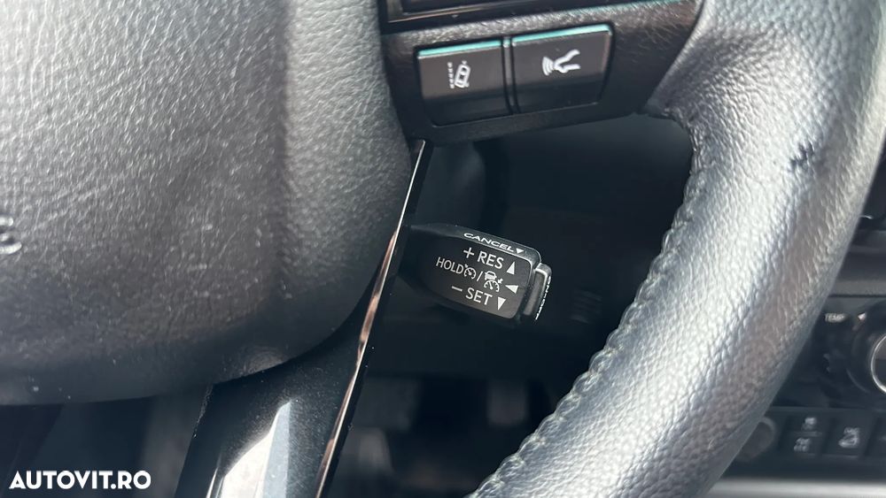 Toyota Hilux 2.8D 204CP 4x4 Double Cab AT Invincible Color Edition - 22