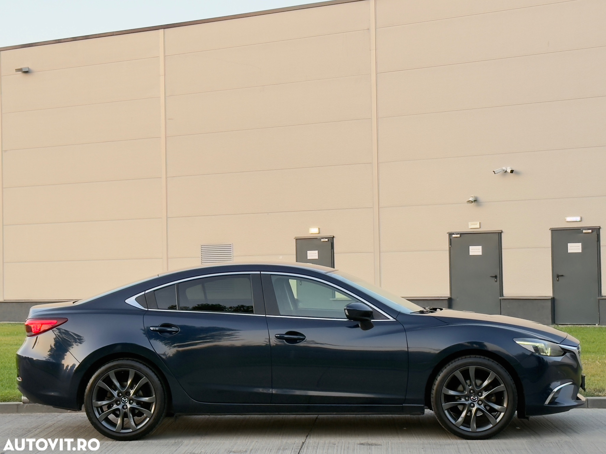 Mazda 6 - 12