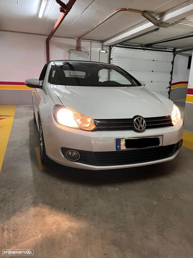 VW Golf Cabriolet 1.6 TDi BlueMotion - 14