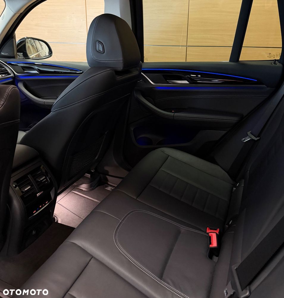 BMW X3 xDrive20d xLine - 13