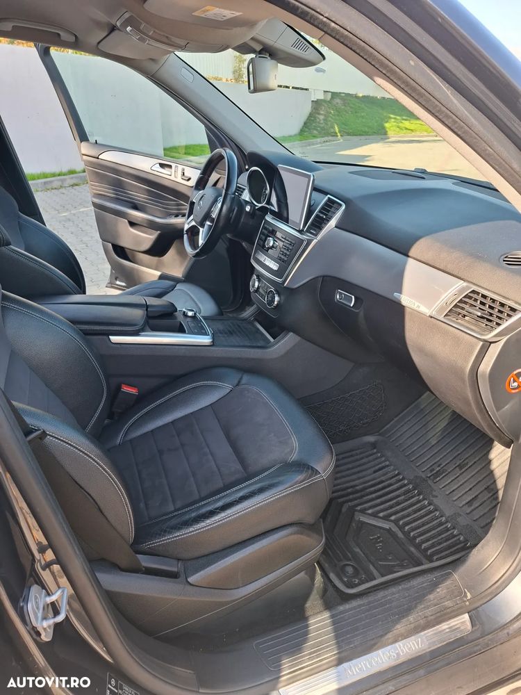 Mercedes-Benz ML - 8