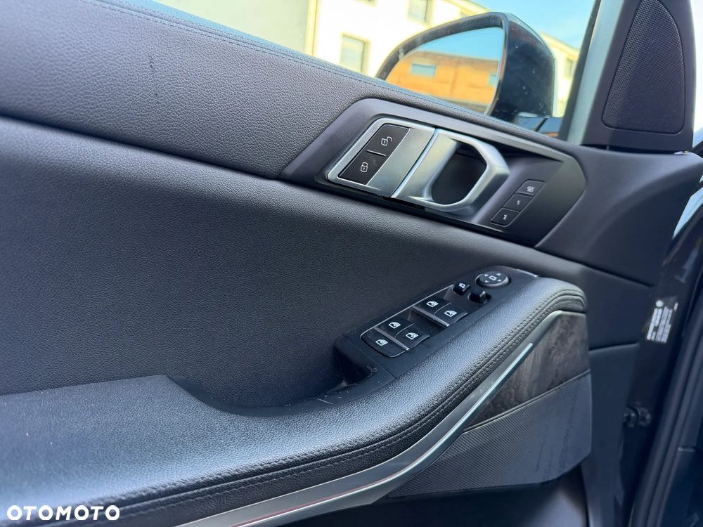 BMW X5 - 22