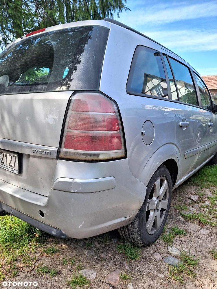 Opel Zafira 1.9 CDTI Automatik Edition - 13