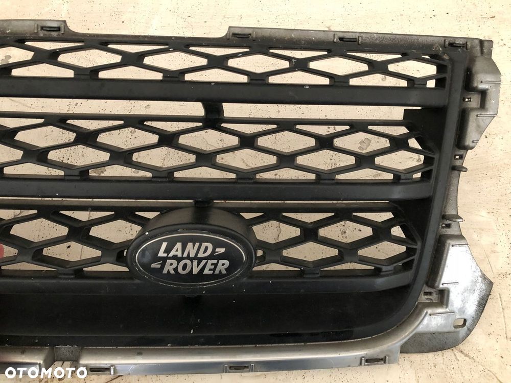 LAND ROVER L322 3.6 KRATKA PRZÓD GRILL - 5