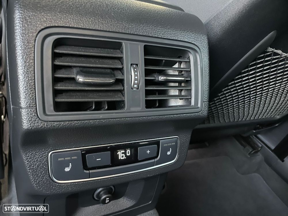 Audi Q5 55 TFSIe quattro S tronic S line - 42