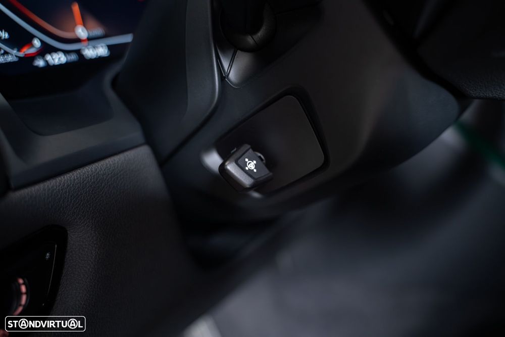 BMW 840 Gran Coupé d xDrive Pack M - 27