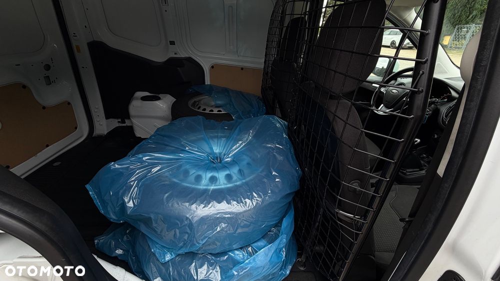 Ford Transit Courier Basis - 19