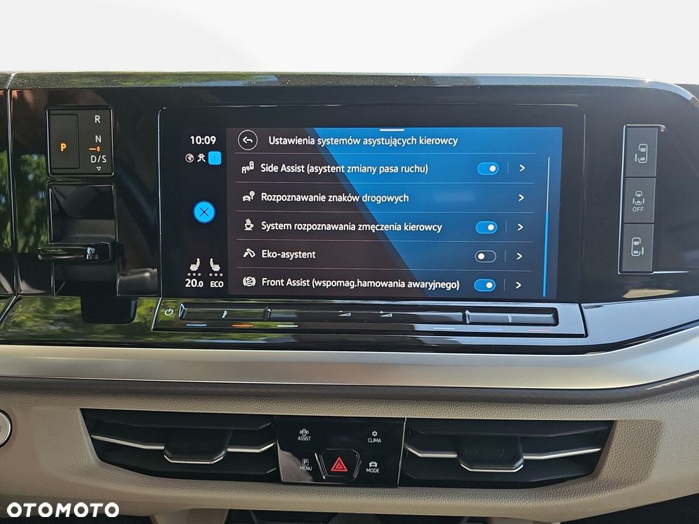 Volkswagen Multivan - 26