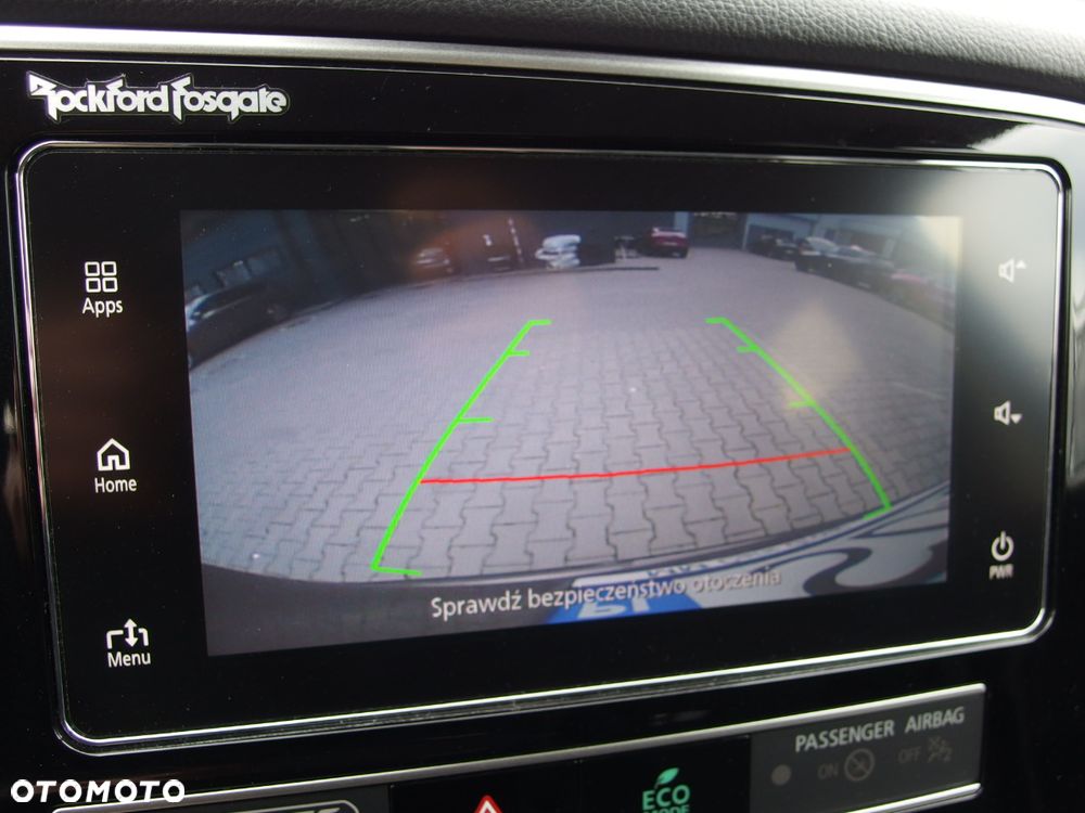 Mitsubishi Outlander 2.0 Instyle + 4WD CVT - 15