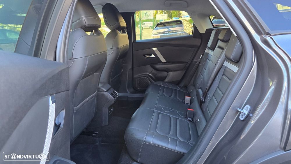 Citroën C4 1.2 PureTech Plus EAT8 - 57