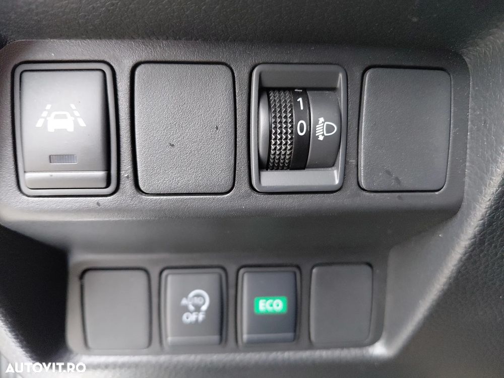 Nissan Qashqai 1.3 157CP 2WD DCT Acenta - 28