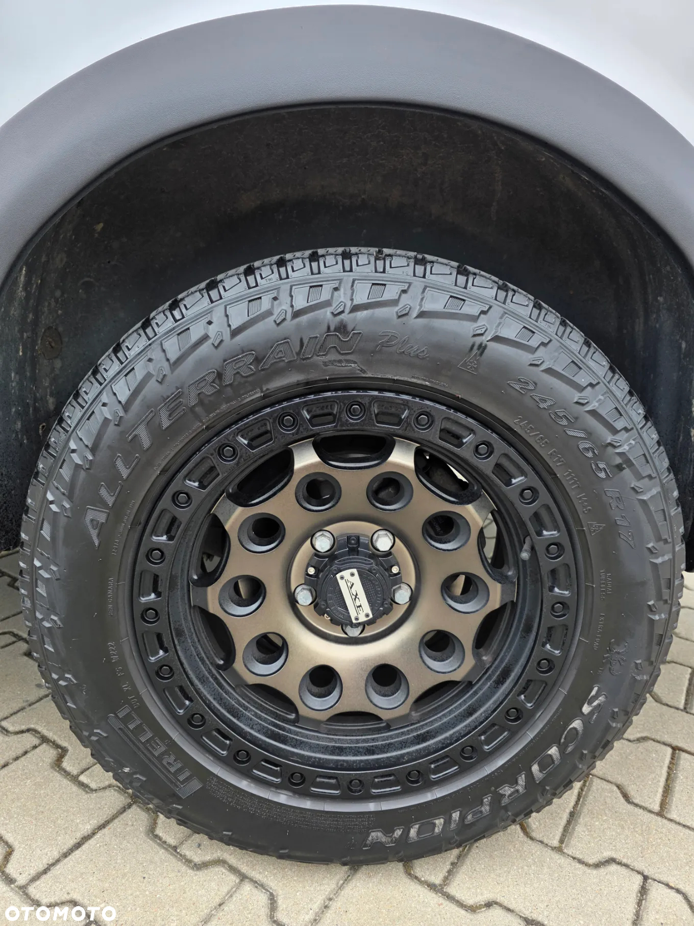 Volkswagen Caravelle 2.0 TDI L1 Comfortline - 8