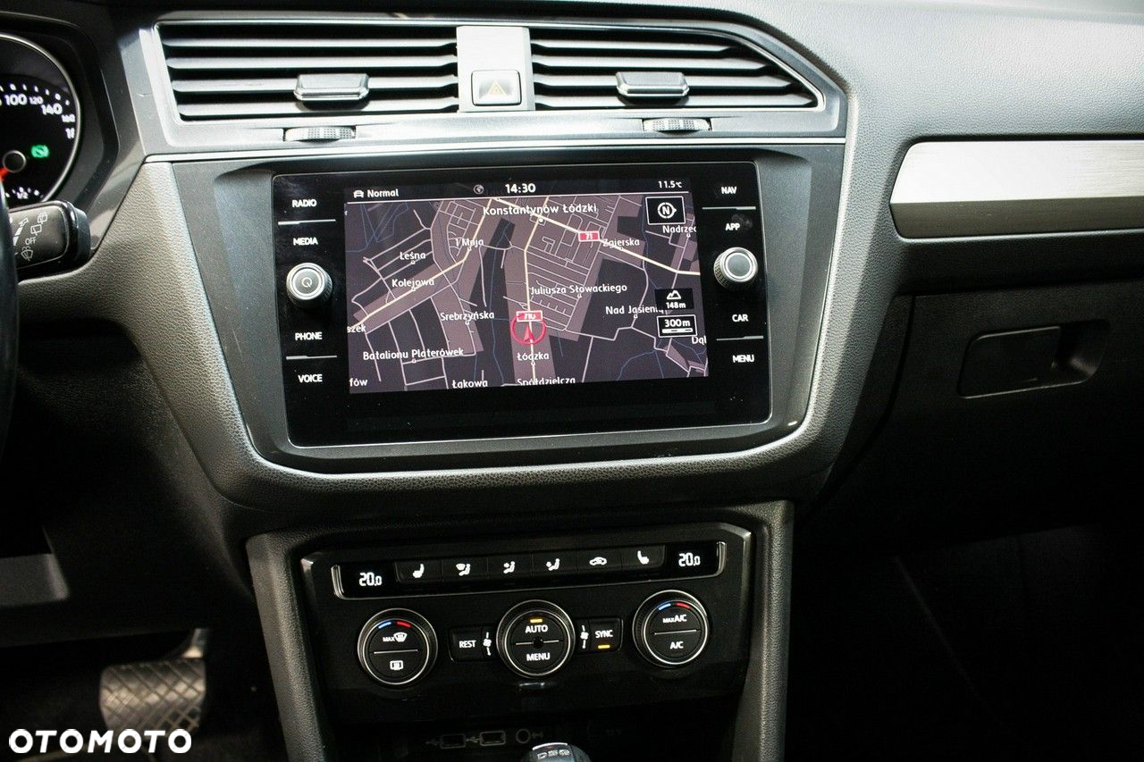 Volkswagen Tiguan - 18