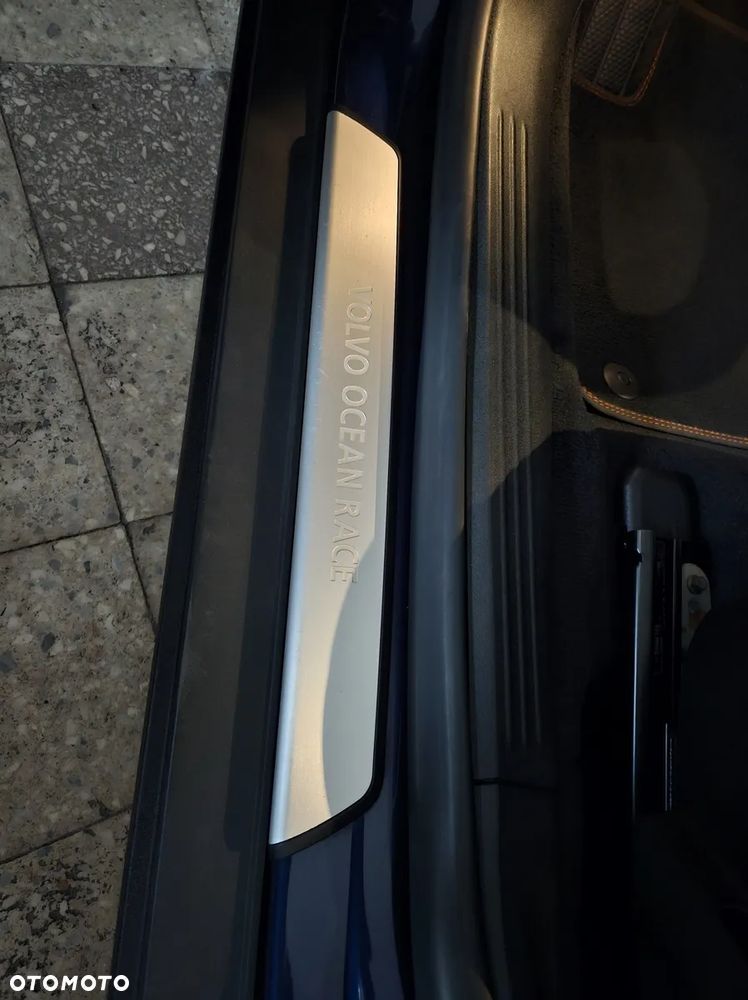 Volvo V40 D2 Ocean Race - 25