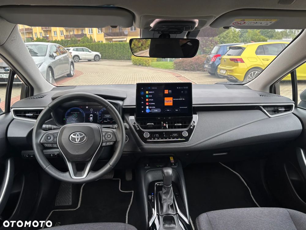 Toyota Corolla 1.8 Hybrid Comfort - 24