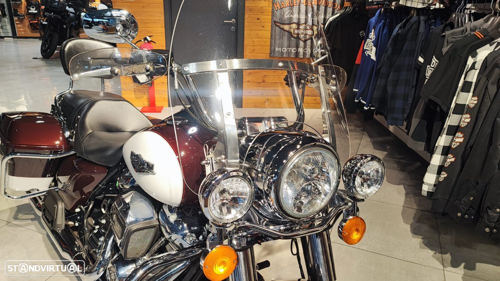Harley-Davidson Road King - 21