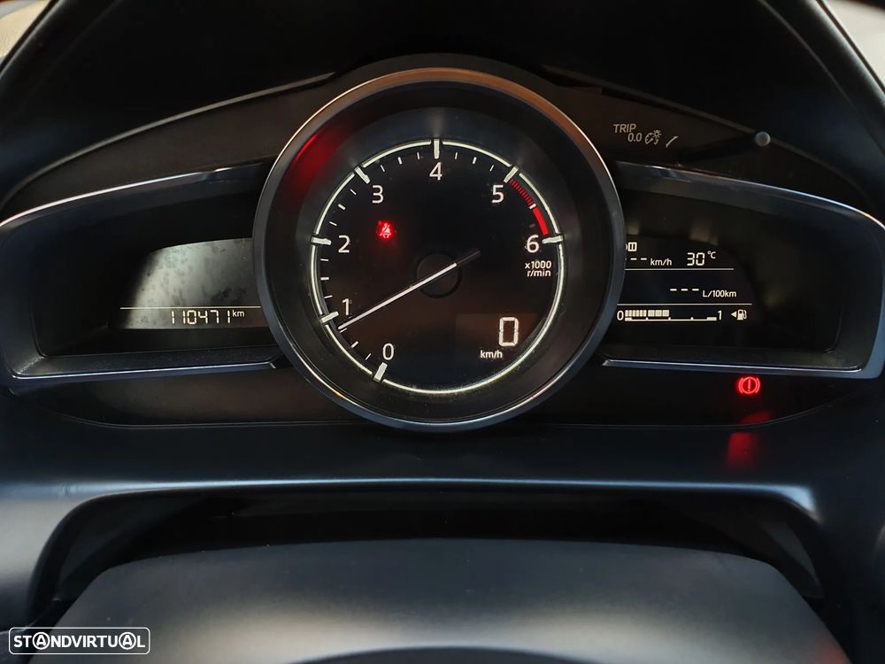 Mazda CX-3 1.5 Sky.Excellence Navi - 9