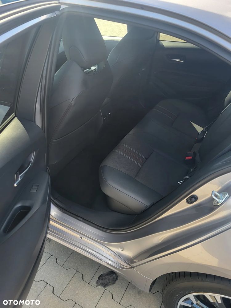 Toyota Corolla 1.8 Hybrid GR Sport - 15
