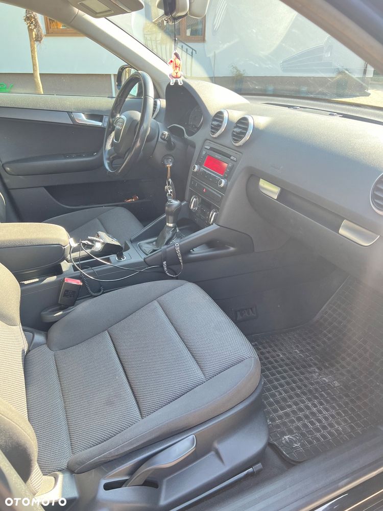 Audi A3 Sportback - 14