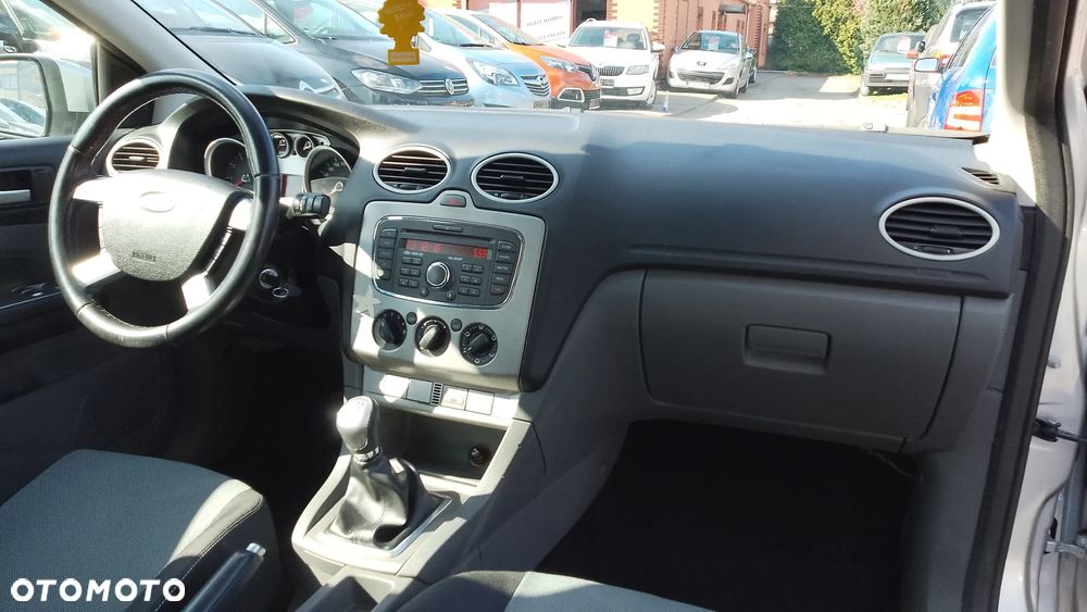 Ford Focus 1.6 TI-VCT Ambiente - 7