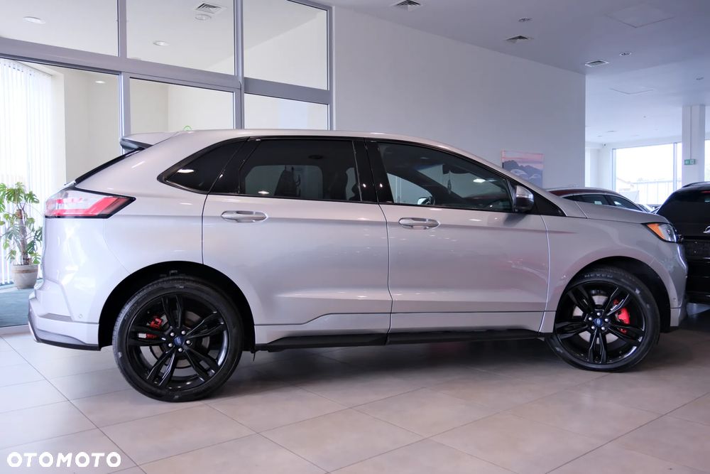 Ford Edge - 15