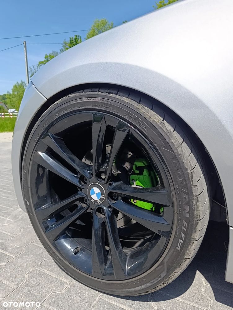 BMW Seria 1 - 22