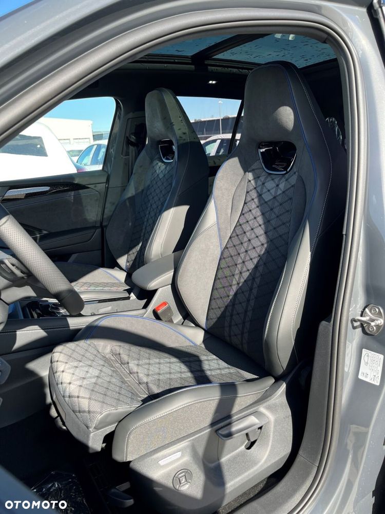Volkswagen Tiguan 1.5 eTSI R-Line Plus DSG - 8