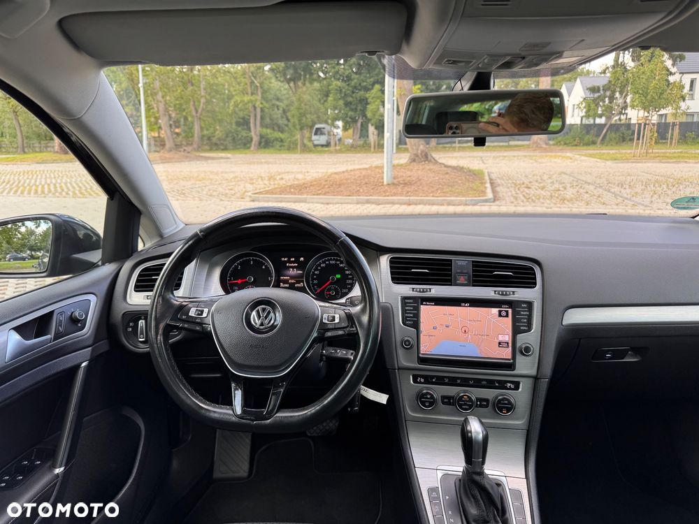Volkswagen Golf Variant - 30