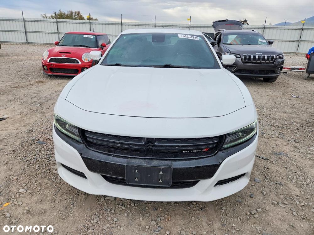 Dodge Charger - 6