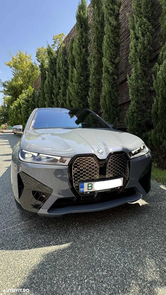 BMW iX M60 - 34