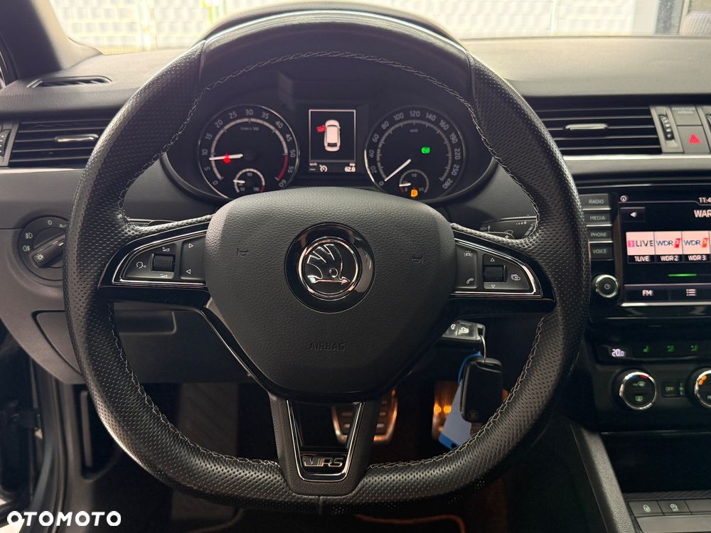 Skoda Octavia 2.0 TDI DSG RS - 20