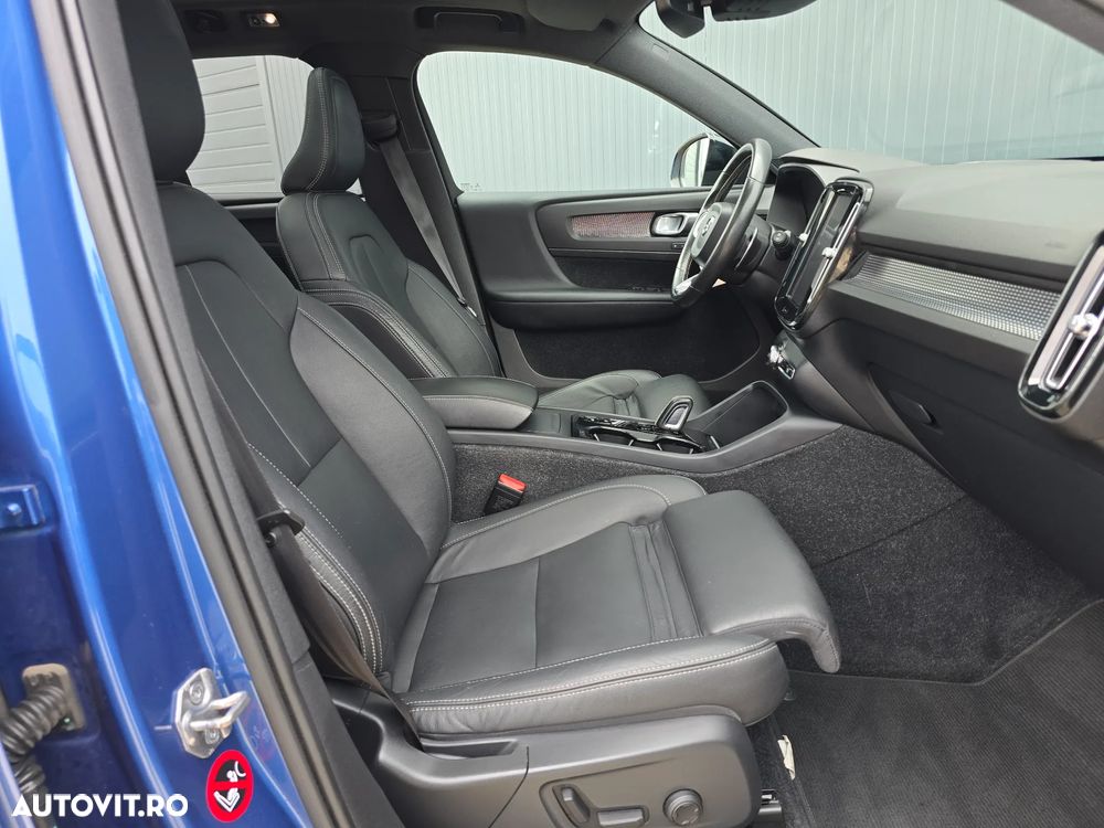 Volvo XC 40 D4 AWD Geartronic R-Design - 8