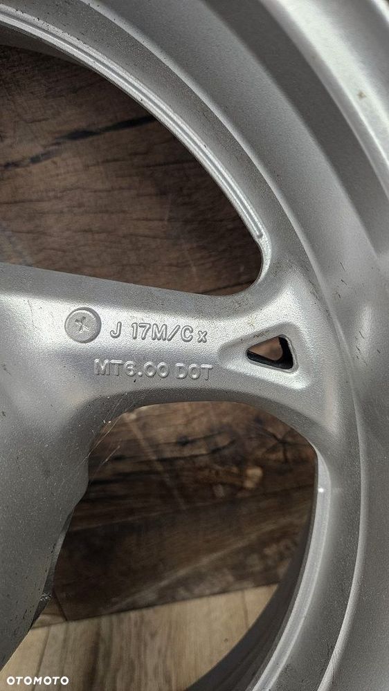 Felga koło tył Suzuki GSX 1300 R Hayabusa 2008 + opona Bridgestone 190/50ZR17 - 2