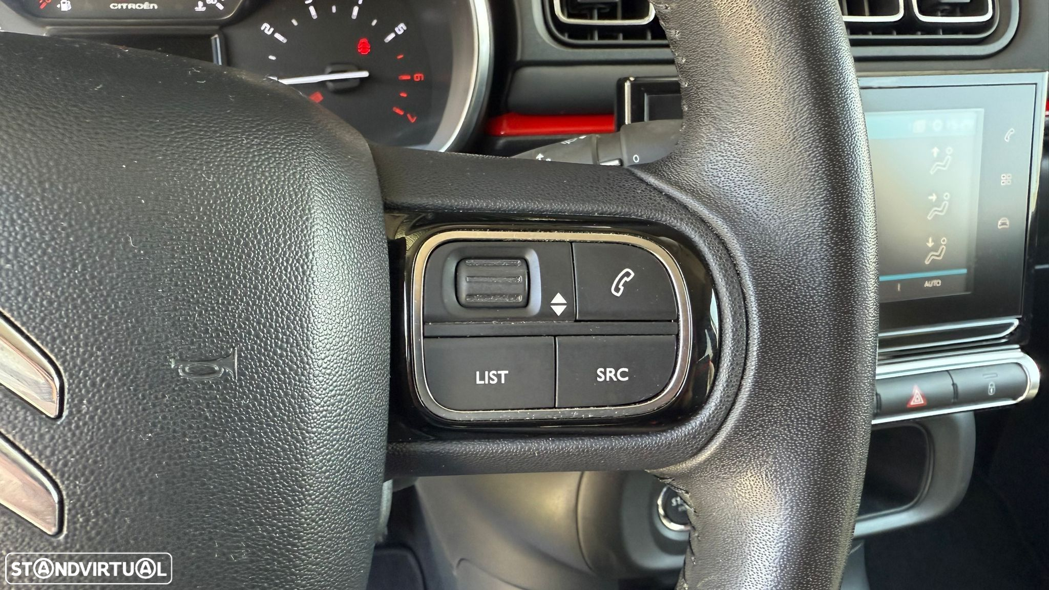 Citroën C3 1.2 PureTech Shine - 27