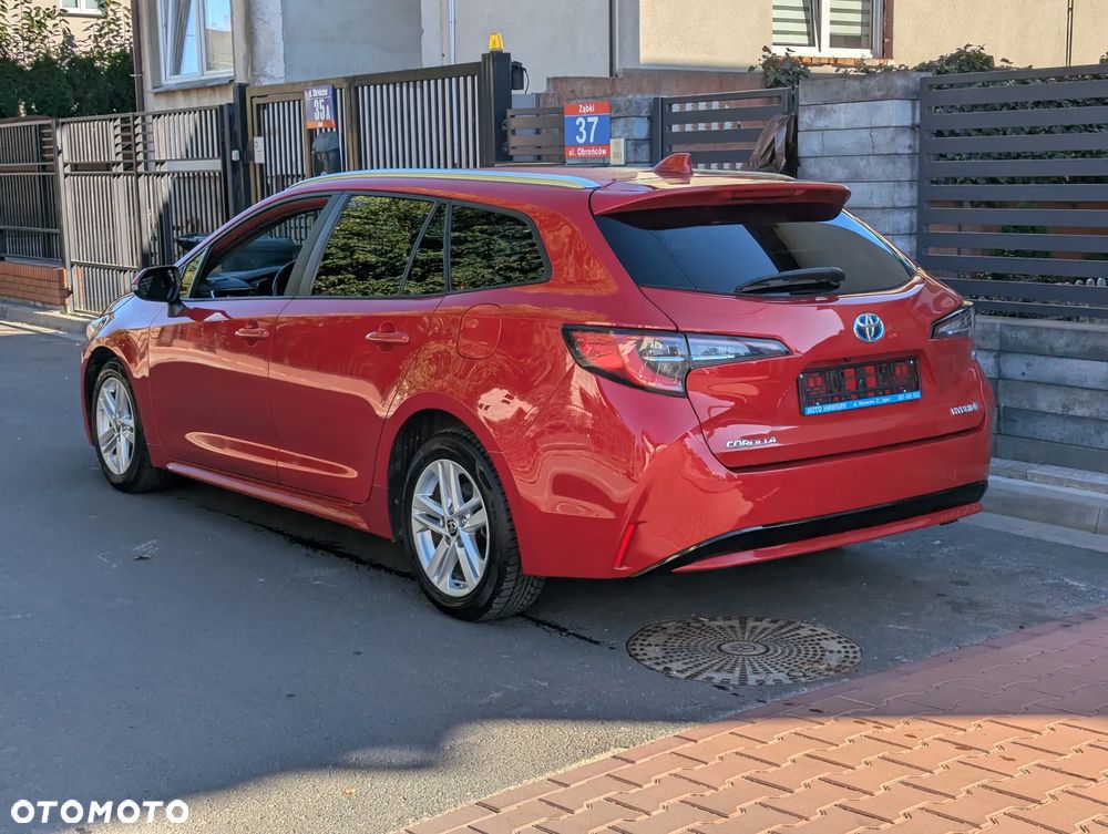 Toyota Corolla 1.8 Hybrid Comfort - 5