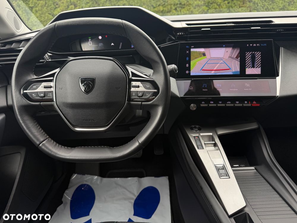 Peugeot 308 BlueHDi 130 EAT8 Allure - 14