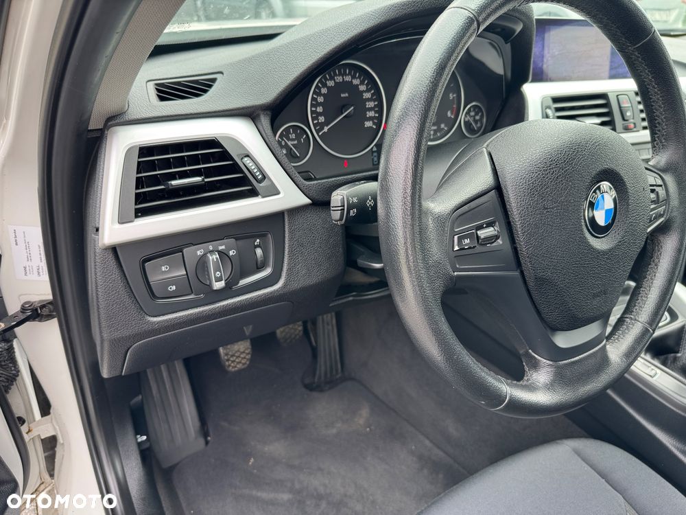 BMW Seria 3 316d Advantage - 18