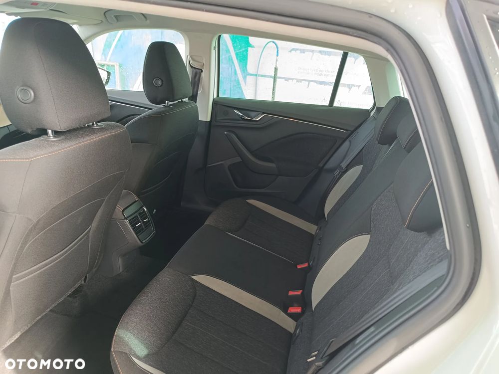 Skoda Scala 1.5 TSI Style - 15