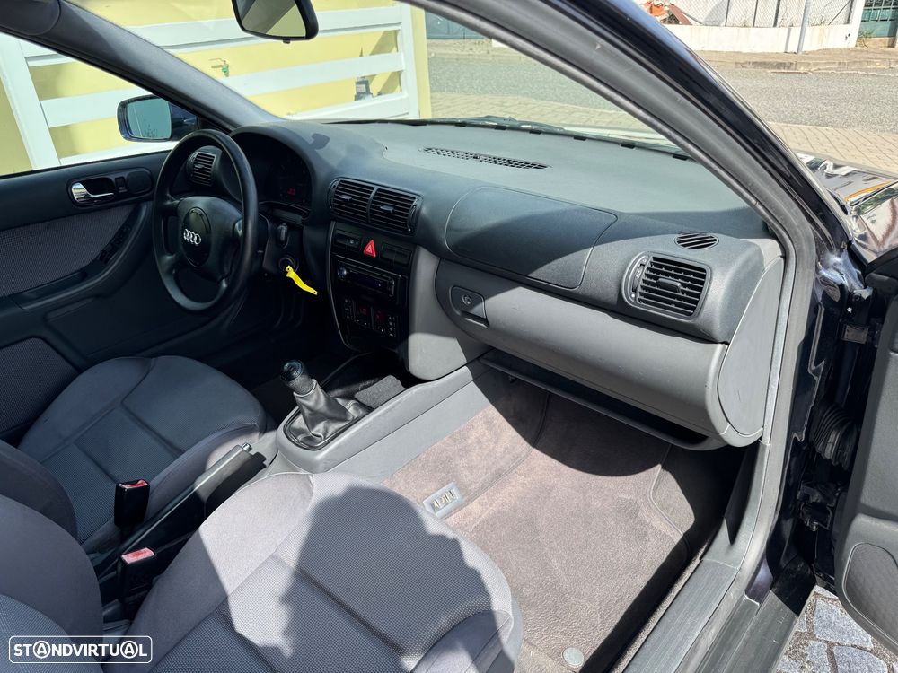 Audi A3 1.6 Attraction - 16