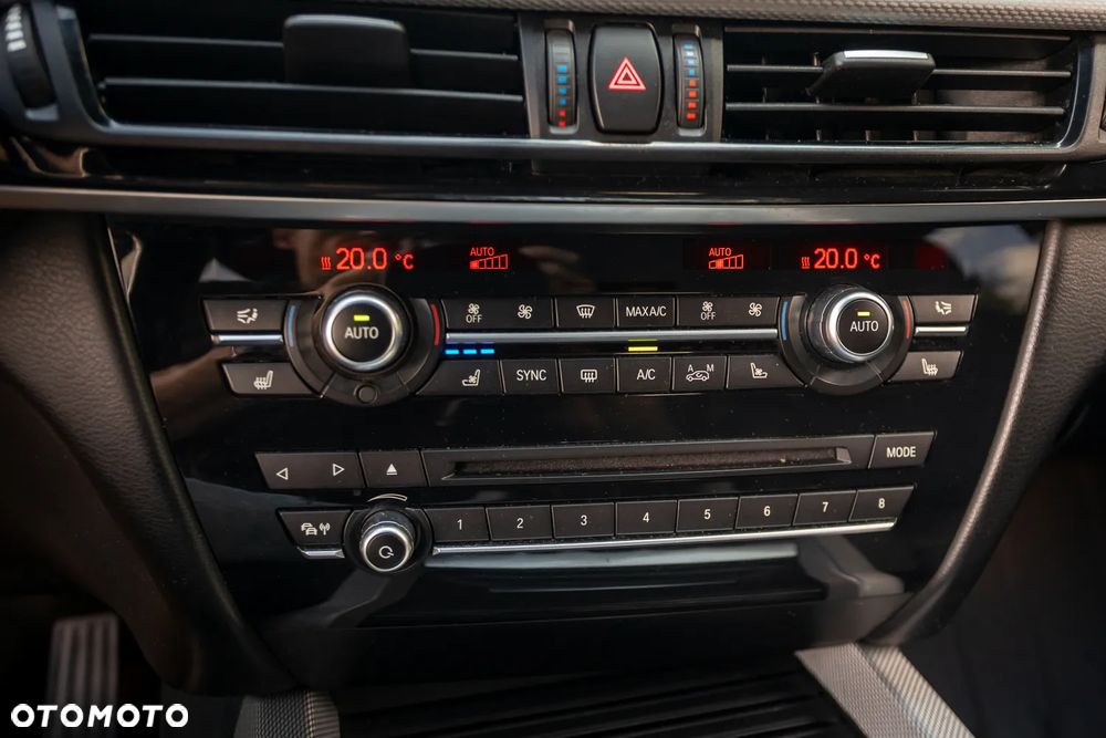 BMW X5 xDrive40d - 31