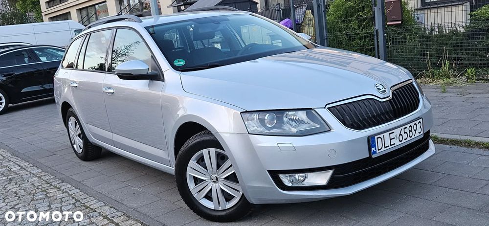Skoda Octavia 1.6 TDI Edition - 18